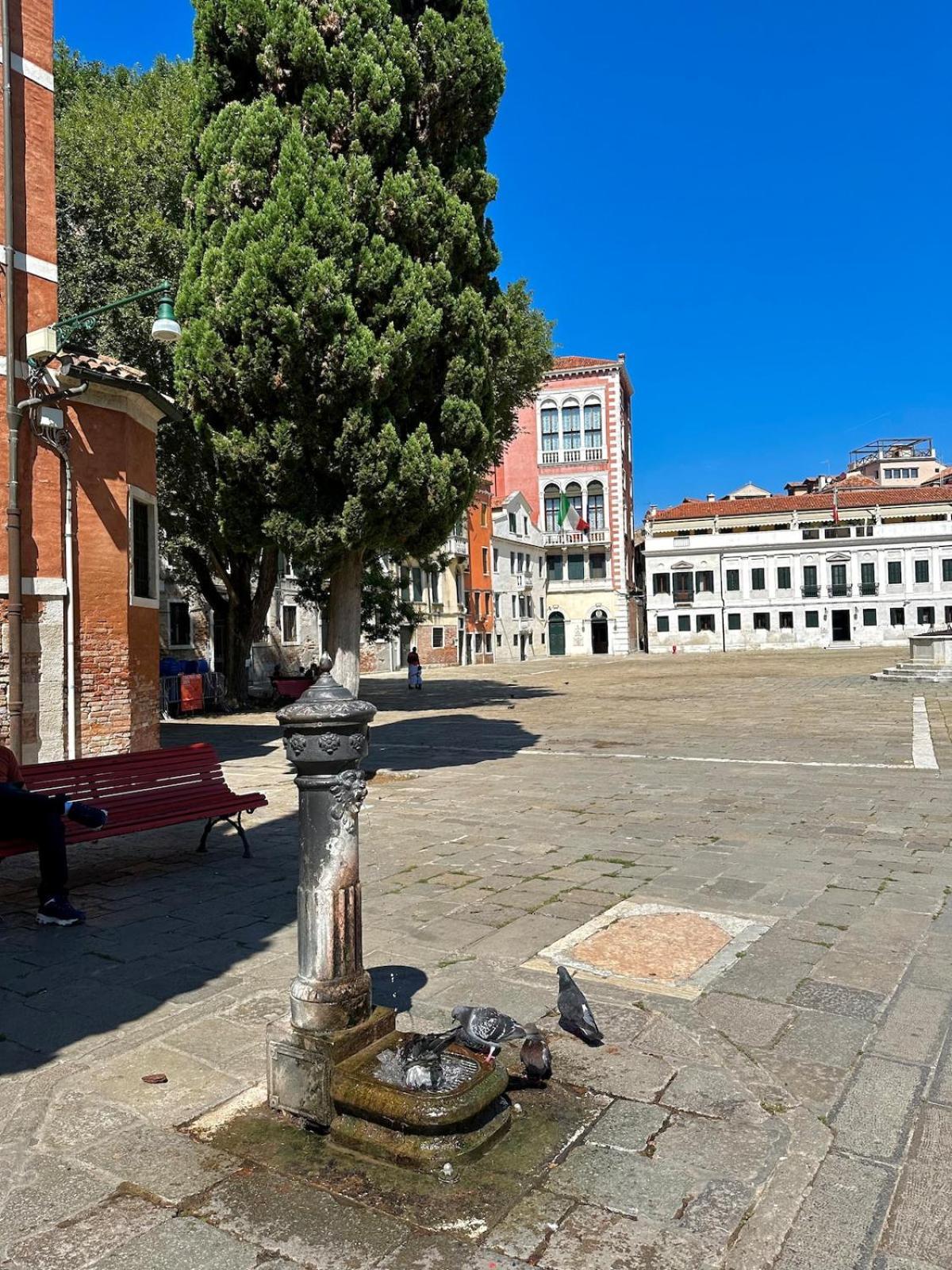 Campo San Polo Canal View Wenecja
