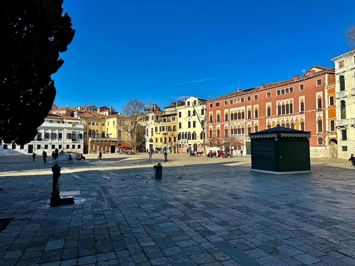 Campo San Polo Canal View Apartamento *